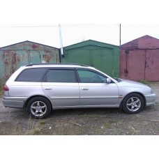 Вітровики на Toyota Avensis 1997-2003 Combi Кобра Тюнинг накладні
