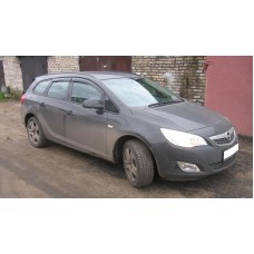 Вітровики на Opel Astra J 2009-2016 Combi Кобра Тюнинг накладні