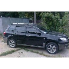 Вітровики на Mitsubishi Outlander 2003-2007 Кобра Тюнинг накладні