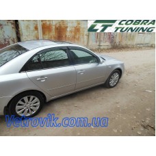 Вітровики на Hyundai Sonata 2004-2010 Кобра Тюнинг накладні