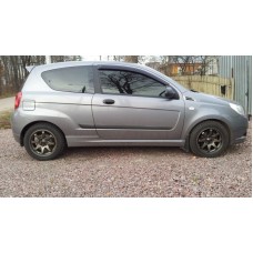 Вітровики на Chevrolet Aveo 2002-2011 3-ех дверный передні Кобра Тюнинг накладні Вітровики на Chevrolet Aveo 2002-2011 3-ех дверный передні Кобра Тюнинг накладні