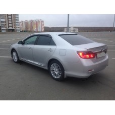 Вітровики на Toyota Camry 50 2011-2014 Sim накладні