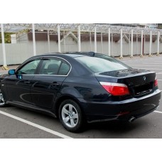 Вітровики на BMW E60 2004-2011 Sedan Кобра Тюнинг накладні