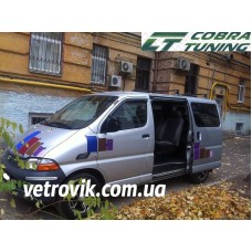 Вітровики на Тойоту Хайс 1995-2005 Кобра Тюнинг накладні