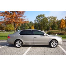 Вітровики на Skoda Superb 2008-2014 Sedan Sim накладні