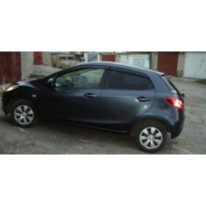 Вітровики на Mazda 2 2007-2015 Кобра Тюнинг накладні
