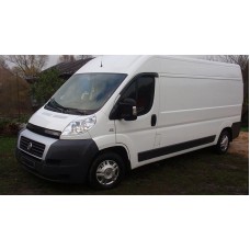 Вітровики на Peugeot Boxer від 2006 Кобра Тюнинг накладні
