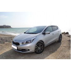 Вітровики на Kia Cee`d 2012-2018 HB Кобра Тюнинг накладні