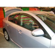 Дефлектори вікон Mazda 3 2009-2013 HIC — накладні