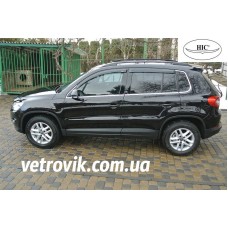 Дефлектори вікон Volkswagen Tiguan 2007-2016 HIC — накладні Дефлектори вікон Volkswagen Tiguan 2007-2016 HIC — накладні
