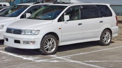 mitsubishi-space-wagon