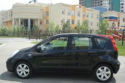 nissan-note-2005